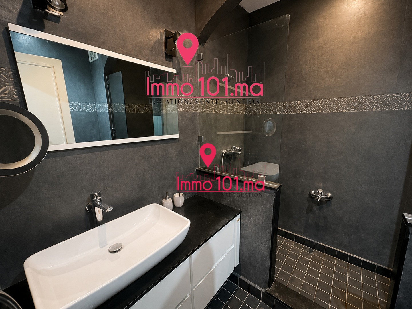 Appartement à vendre à Hay Riad ZLV2491